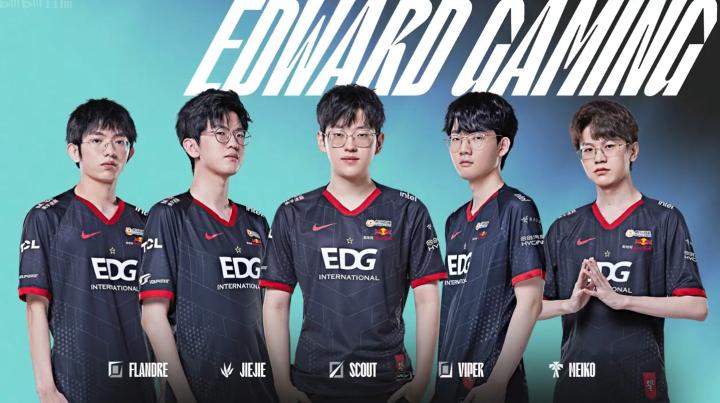 边路攻击手 边路攻击手