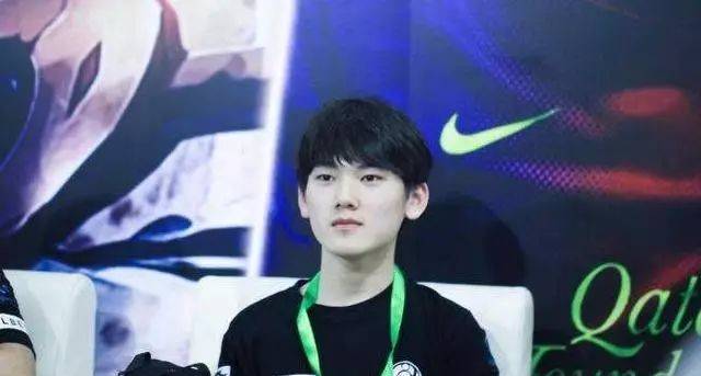 李新翔
